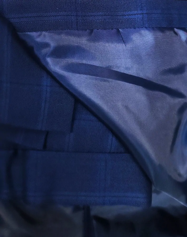 Chlapecký oblek modrý káro